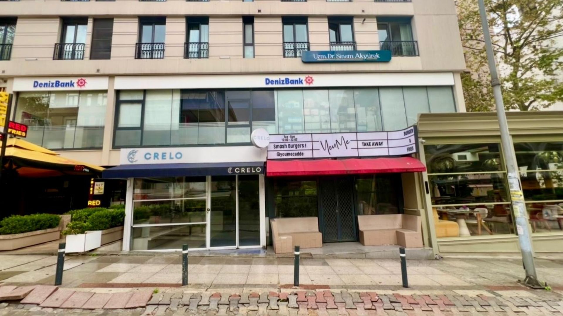 Bagdat_Caddesinin_Kalbinde_Bacali_ve_Depolu_Kiralik_Bos_Dukkan