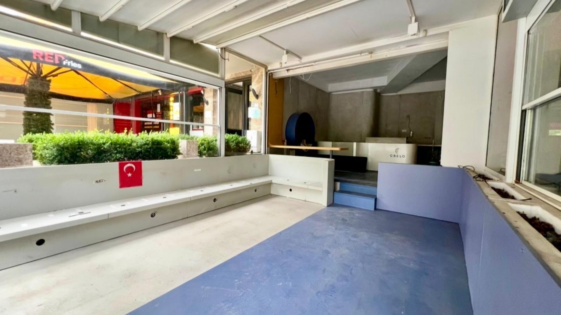 Caddenin_Kalbi_SaskinBakkalda_Bacali_ve_Depolu_Kiralik_Dukkan (6)