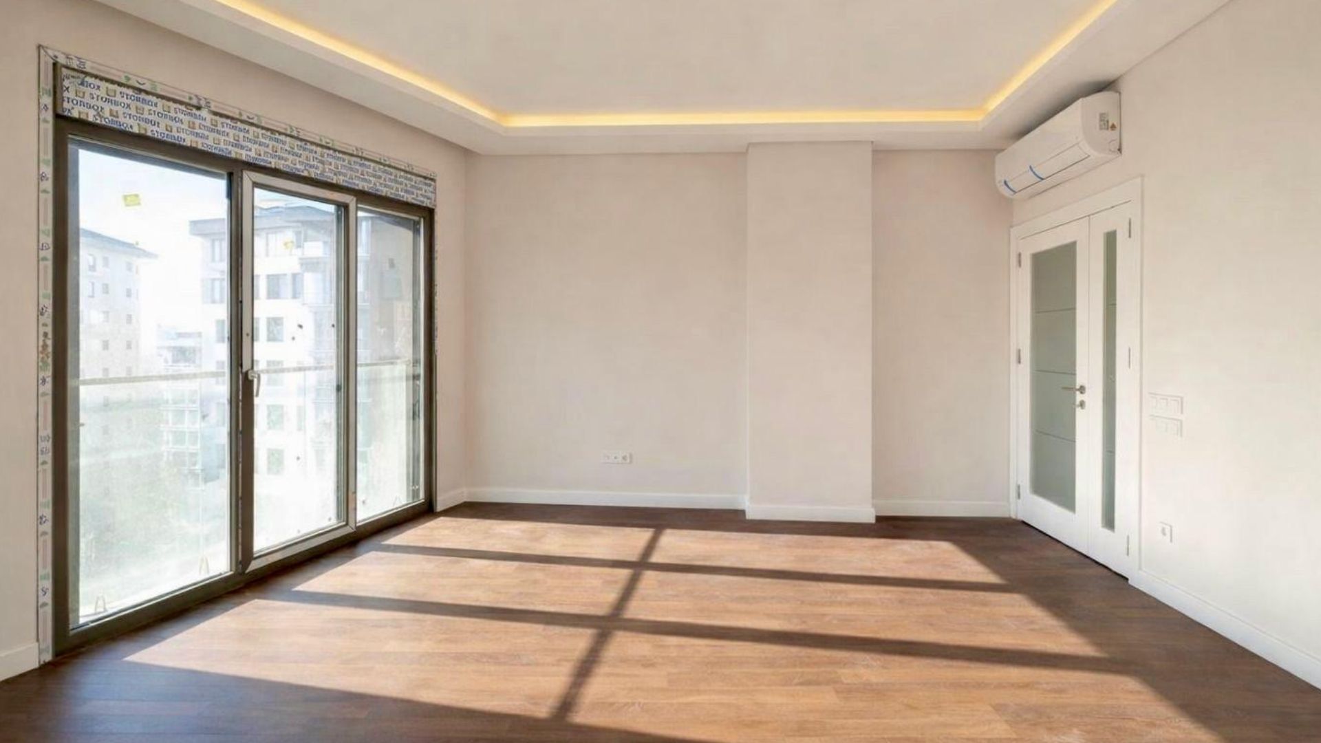 Caddenin_Kalbi_Saskinbakkal_Sahilde_Balkonlu_Ultra_Lux_Sifir_2+1 (14)