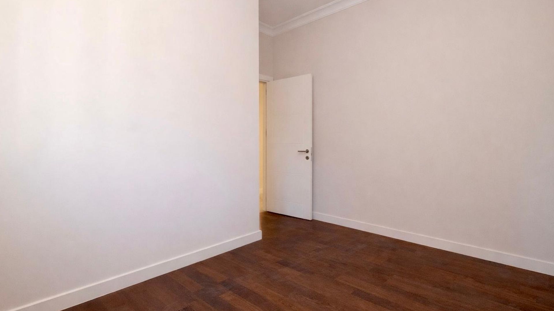 Caddenin_Kalbi_Saskinbakkal_Sahilde_Balkonlu_Ultra_Lux_Sifir_2+1 (26)