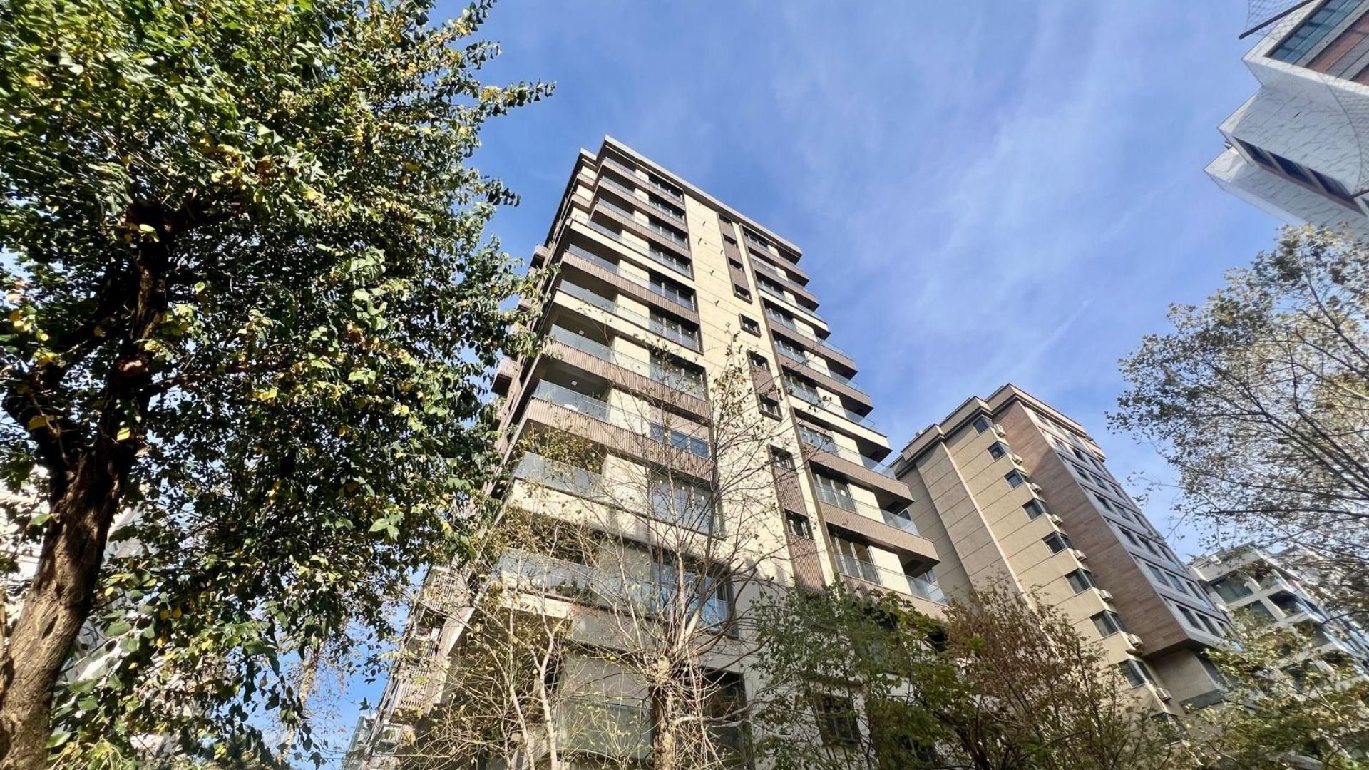 Caddenin_Kalbi_Saskinbakkal_Sahilde_Balkonlu_Ultra_Lux_Sifir_2+1 (5)