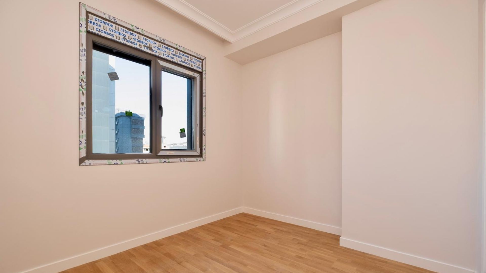 Saskinbakkal_Sahilde_77m2_Net_Balkonlu_Sifir_2+1_Kose_Daire (20)