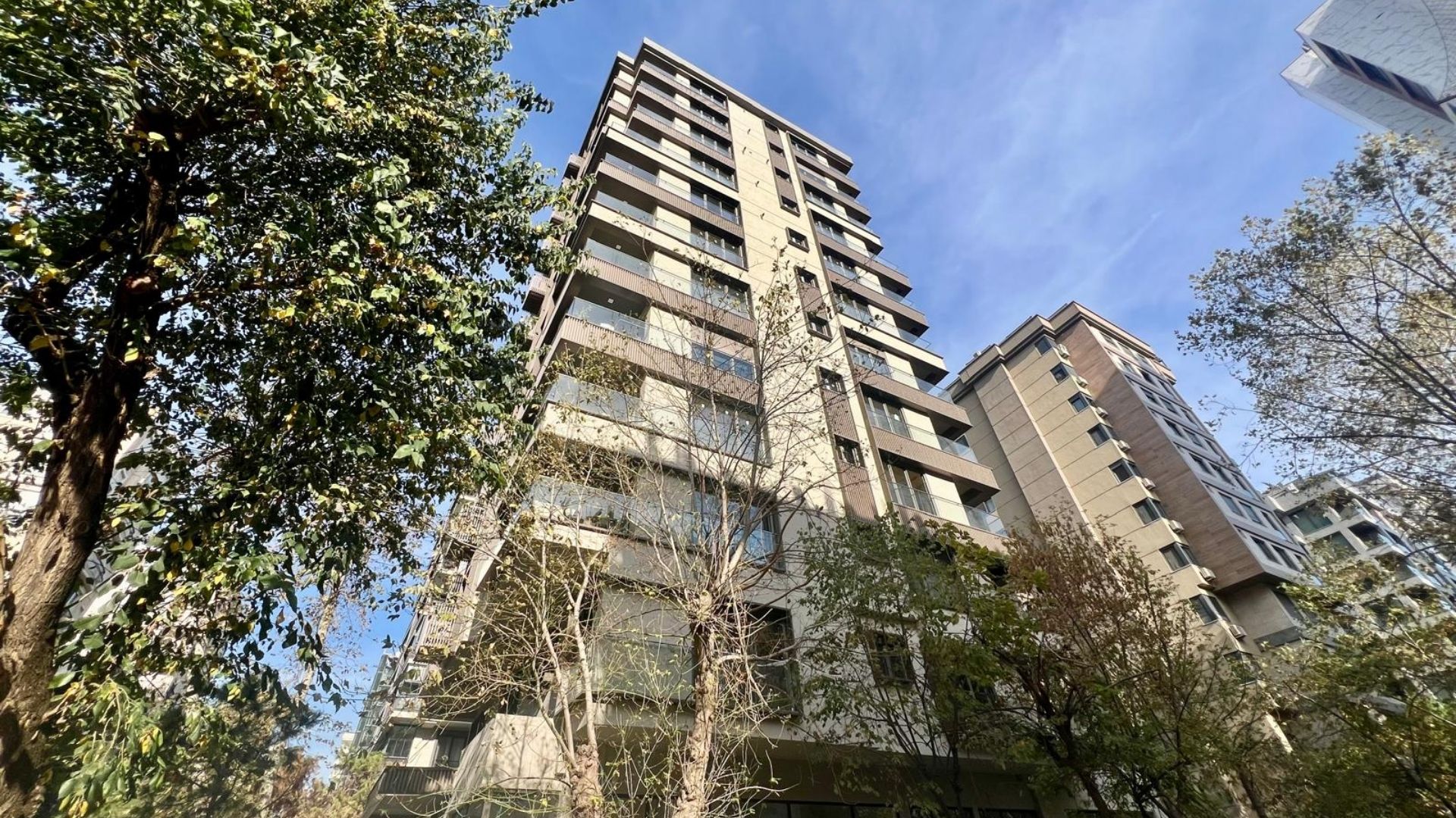 Saskinbakkal_Sahilde_Balkonlu_Ultra_Lux_Sifir_2+1 (5)